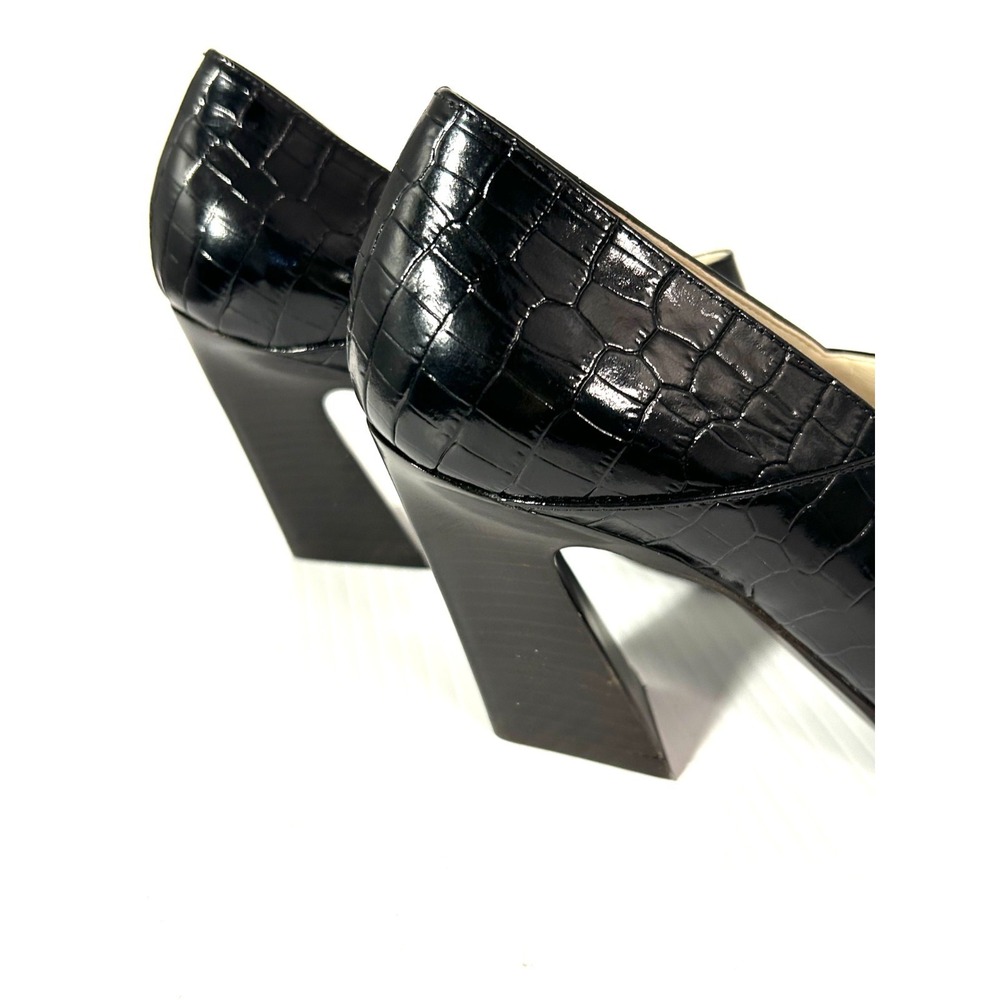 Bottega Veneta Black Lewis Leather Heels Pumps 39.5 $1,550 Gorgeous! NEW - Picture 15 of 16